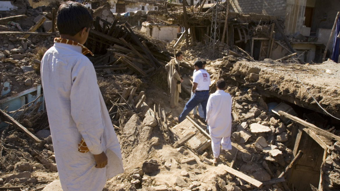 rsz_20051019_sanger_emergencyresponse_pakistan_earthquake_hotil_068.jpg